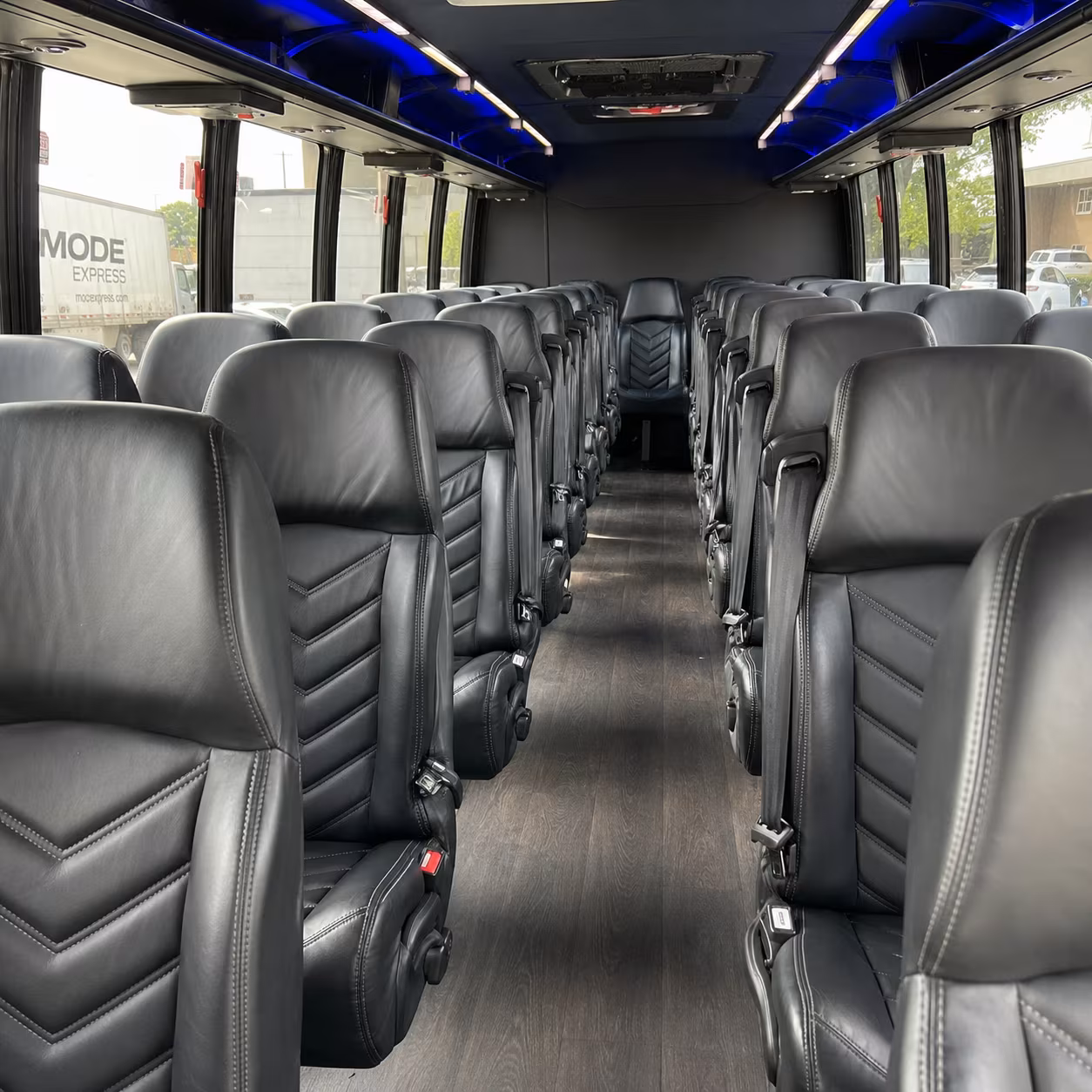 can i book a one way a round trip or a multi day package for a bus rental in edison