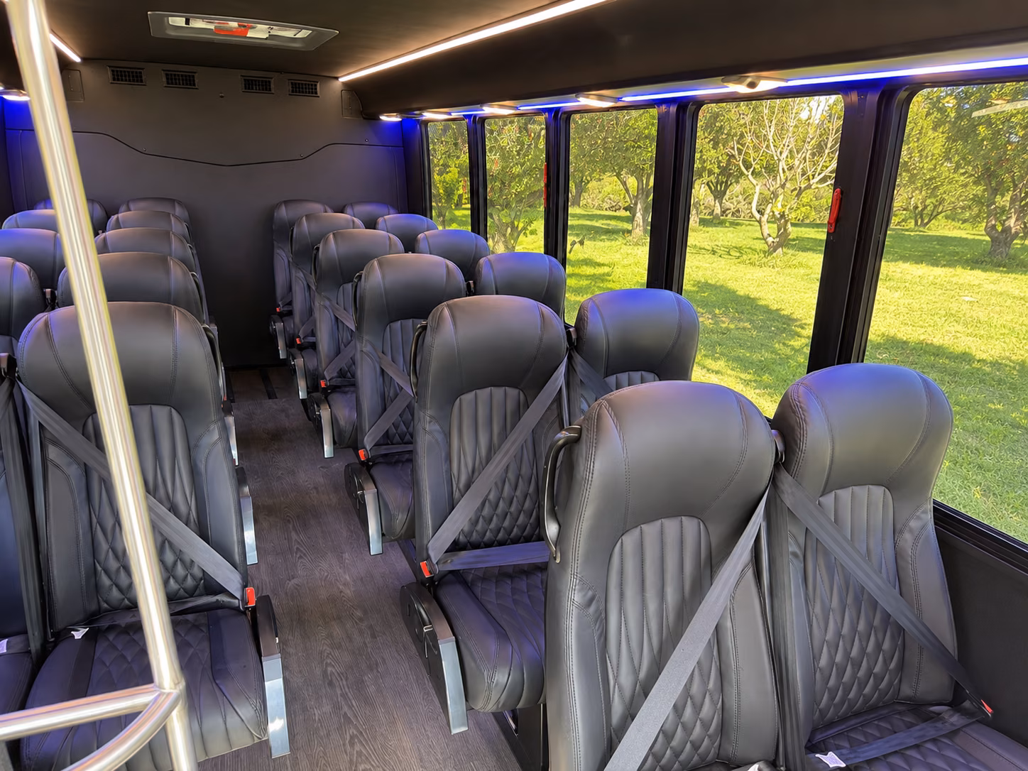 edison 15 passenger minibus interior