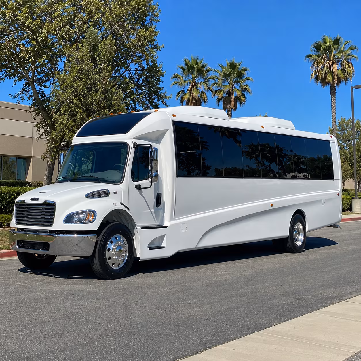 edison 25 passenger minibus