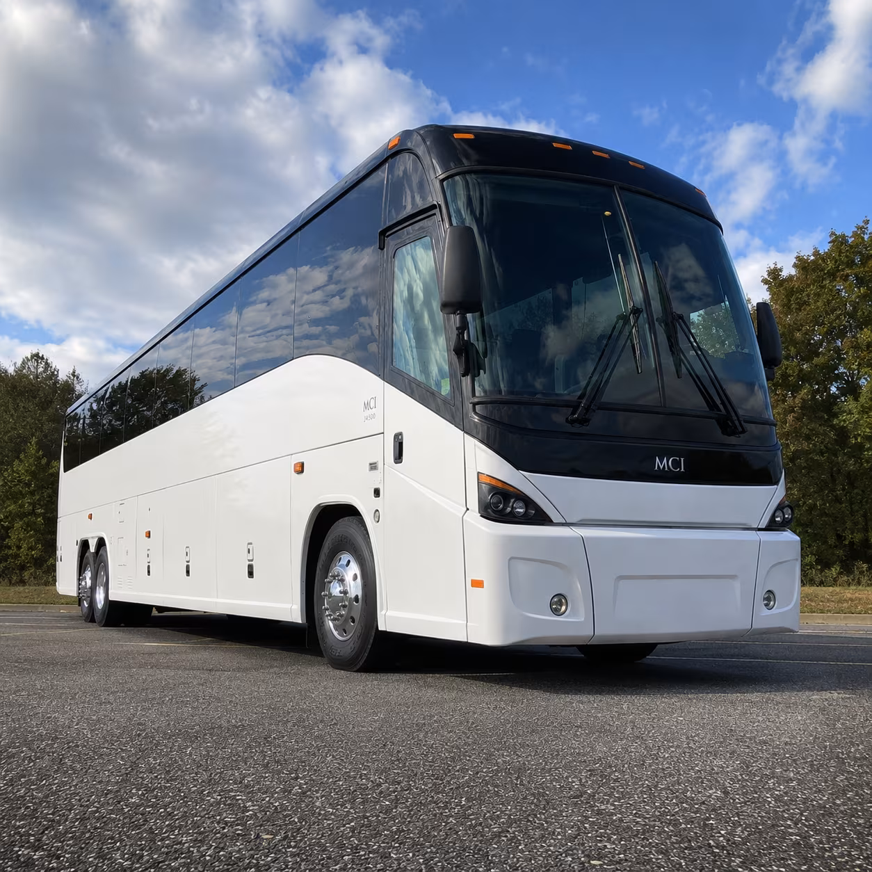 edison 56 passenger charter bus