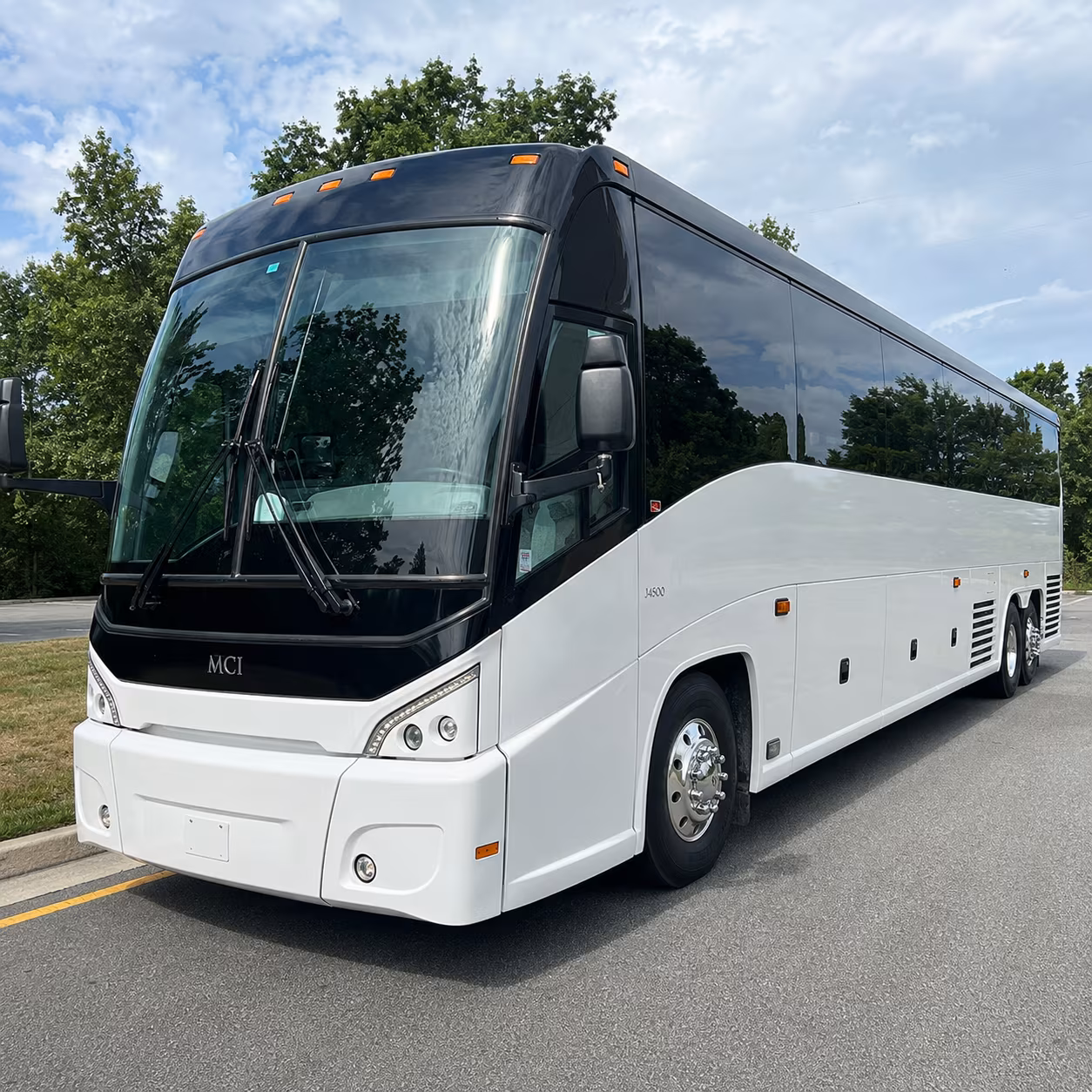 edison employee shuttle buses to raritan center and route 1 corridor jobs