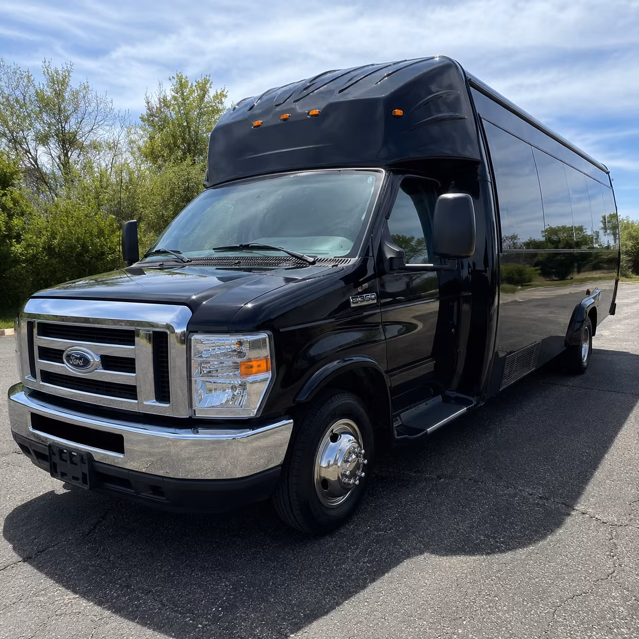edison night out party bus rental